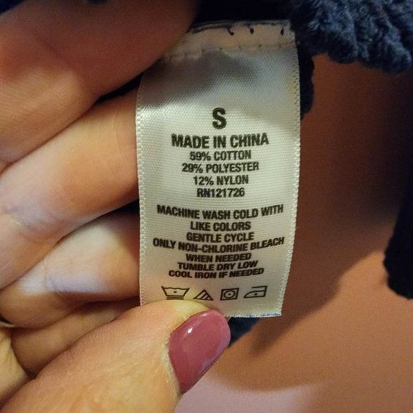 EUC Aeropostal Cold Shoulder Blue Knit top - Picture 4 of 5